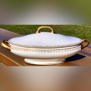Vintage Early 1900s OLD ABBEY LIMOGES France Lidded Gold Trim Vegetable Bowl
